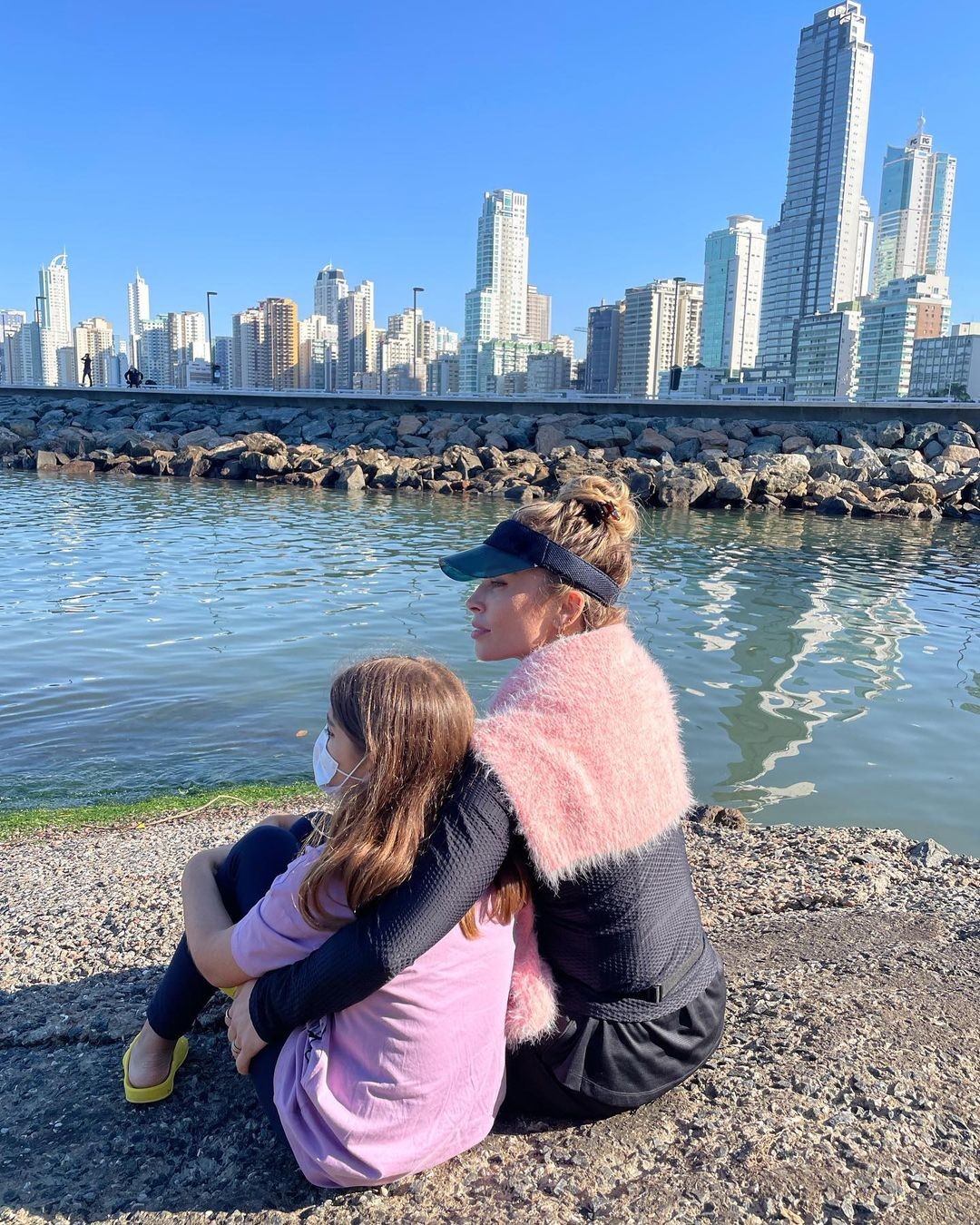Grazi Massafera e a filha, Sophia (Foto: Reprodução / Instagram)
