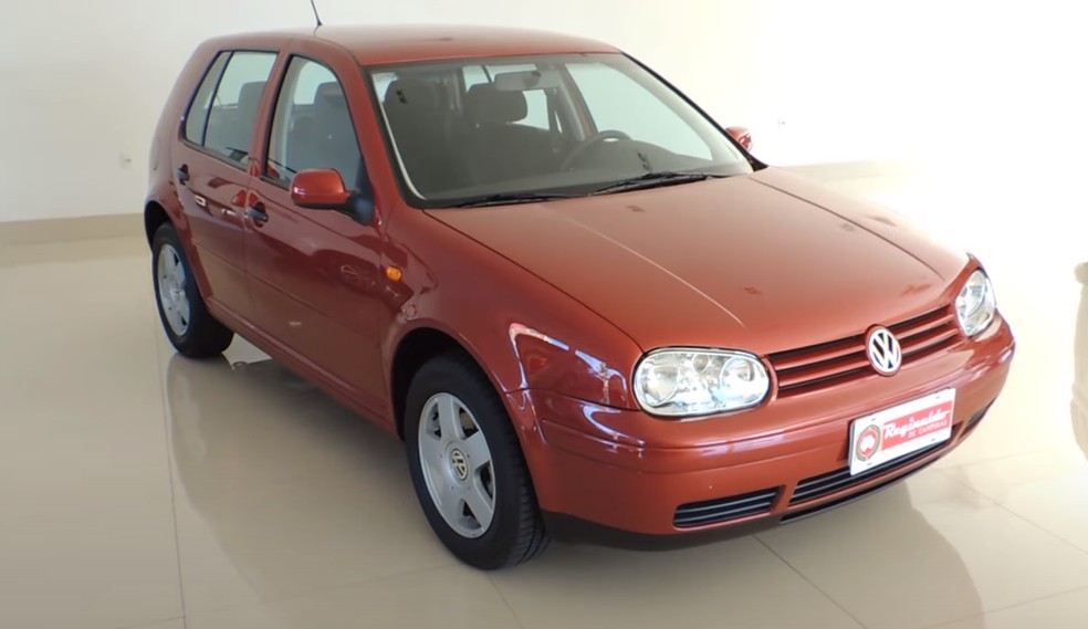 Golf teve oito gerações deste modelo icônico da marca alemã, que ultrapassa as 35 milhões de unidades vendidas — Foto: Reprodução