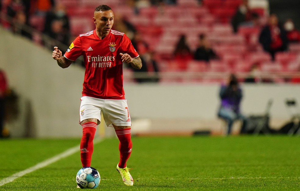 Benfica s&oacute; aceita vender Everton &mdash; Foto: Getty Images