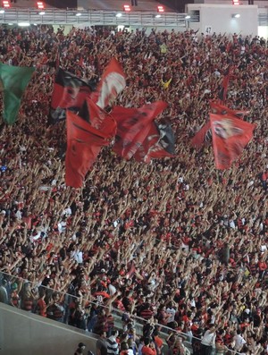 Enquete ratifica insatisfação da torcida do Fla com alta dos ingressos da final