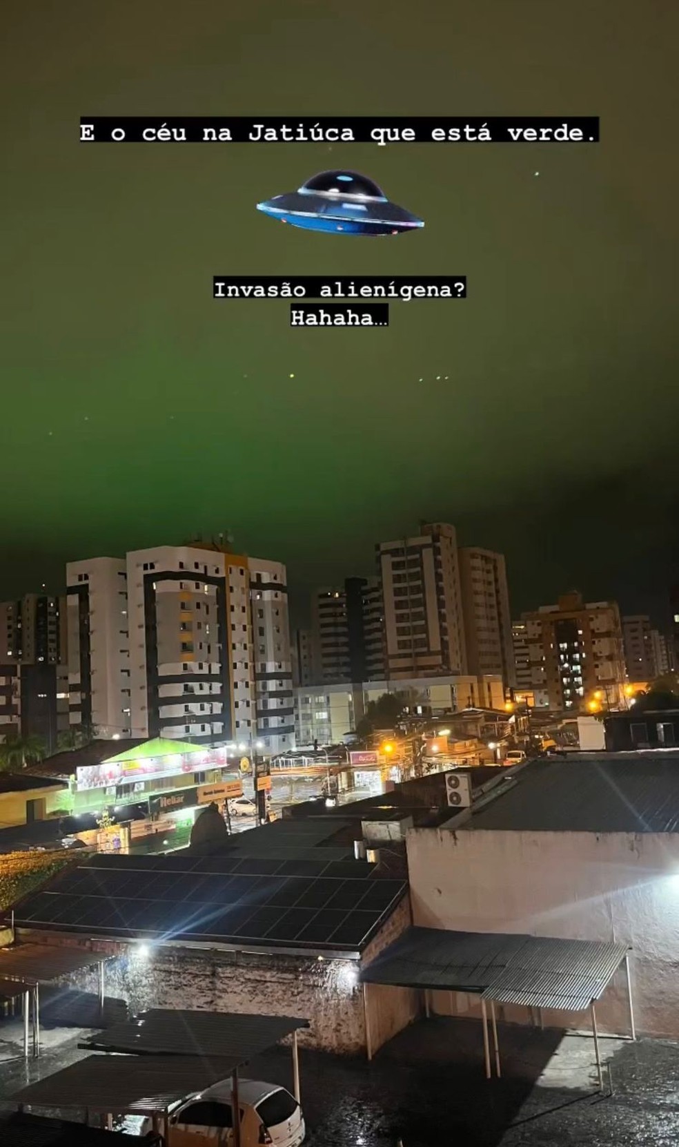 Internautas nas redes sociais brincam com coloração verde do céu em Maceió — Foto: Reprodução/Instagram