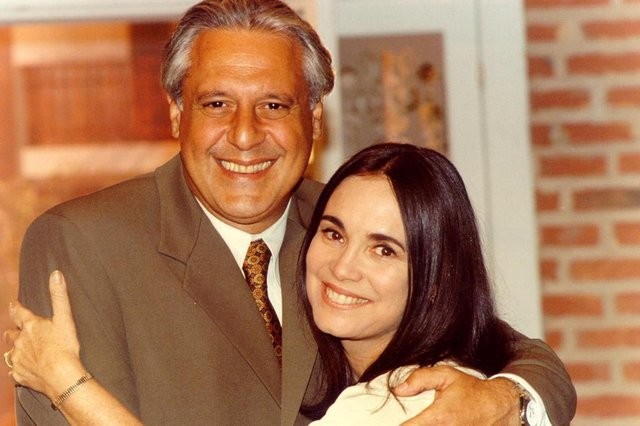 Antonio Fagundes e Regina Duarte em Por Amorr (Foto: Reprodução TV Globo)