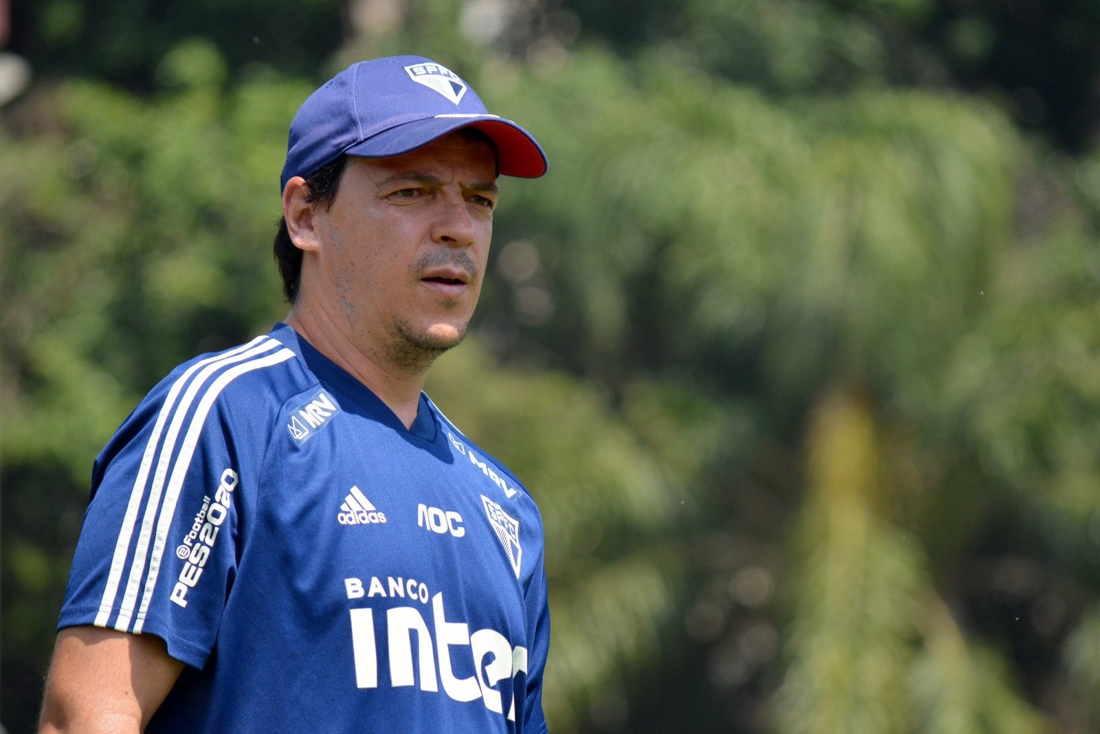 Aproveitamento do São Paulo como visitante cai com Diniz