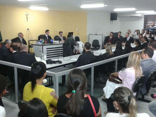 Julgamento do caso Ana Alice acontece na Câmara Municipal de Queimadas, na Paraíba (Foto: Felipe Valentim / TV Paraíba)
