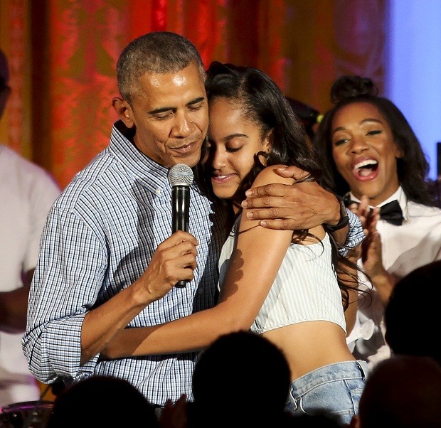Barack Obama com sua filha Malia (Foto: Getty Images)