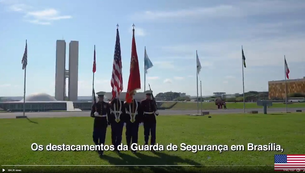 Vídeo do embaixador dos Estados Unidos também mostra fuzileiros navais norte-americanos no gramado em frente ao Congresso Nacional, em Brasília — Foto: Reprodução
