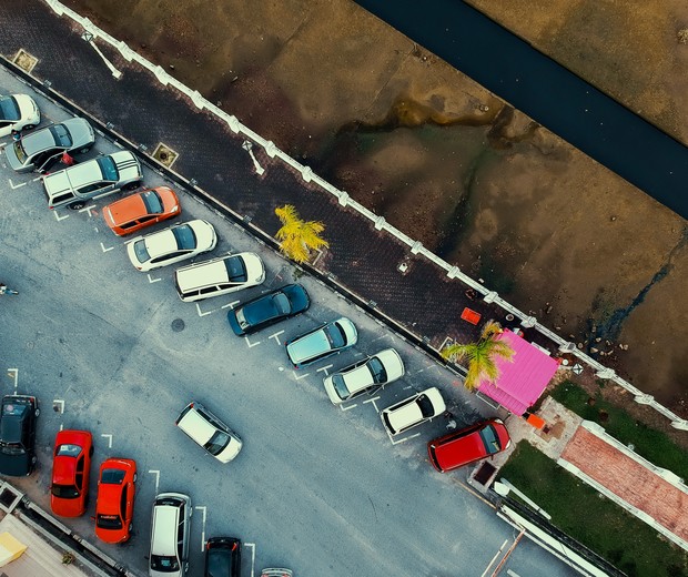 Foto ilustrativa de estacionamento (Foto: Pexels)