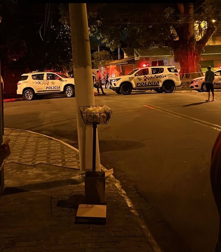 Jovem de 24 anos é morto a tiros em bar de Caçapava, SP