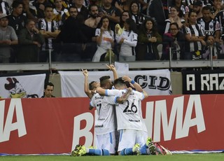 Grêmio tem desvantagem em BH, mas aposta em jogos de gala no Mineirão