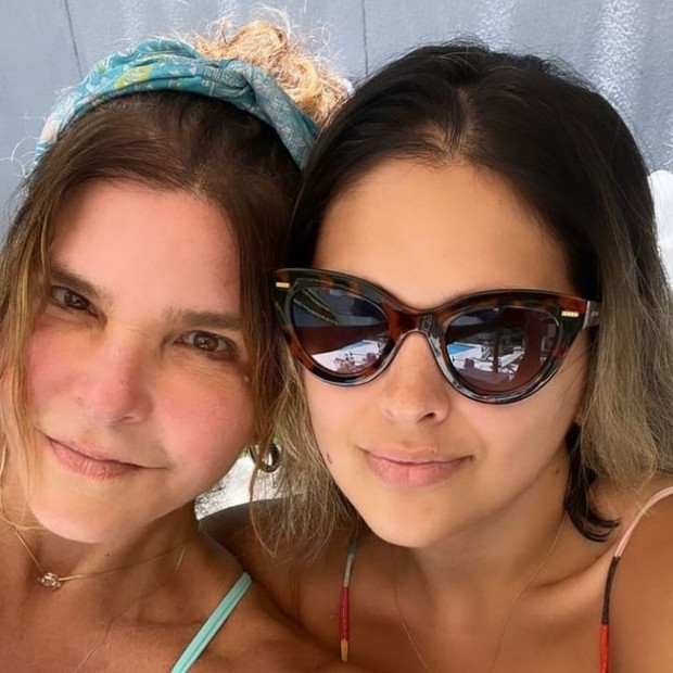 Cristiana Oliveira e a filha mais velha, Rafaella (Foto: Reprodução/Instagram)