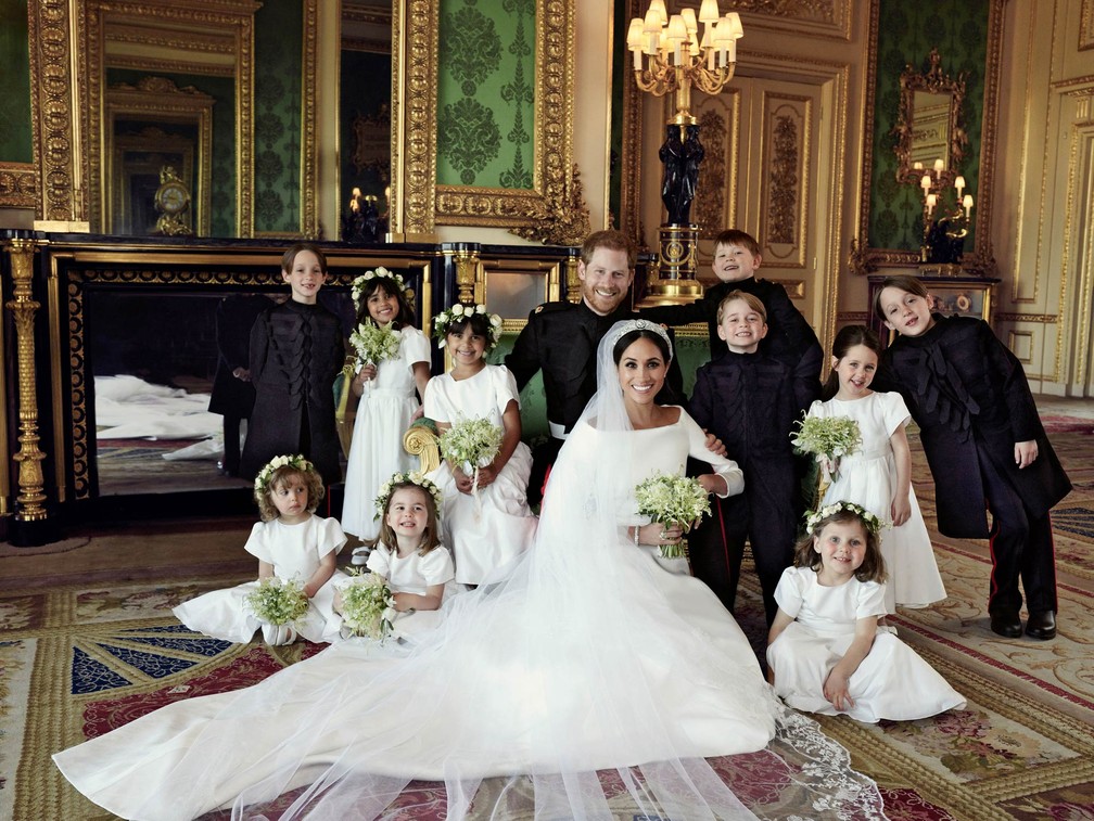 Foto oficial divulgada pelo PalÃ¡cio de Kensington com as crianÃ§as que participaram do casamento, incluindo o prÃ­ncipe George e a princesa Charlotte (Foto: Alexi Lubomirski/PalÃ¡cio de Kensington via Reuters)