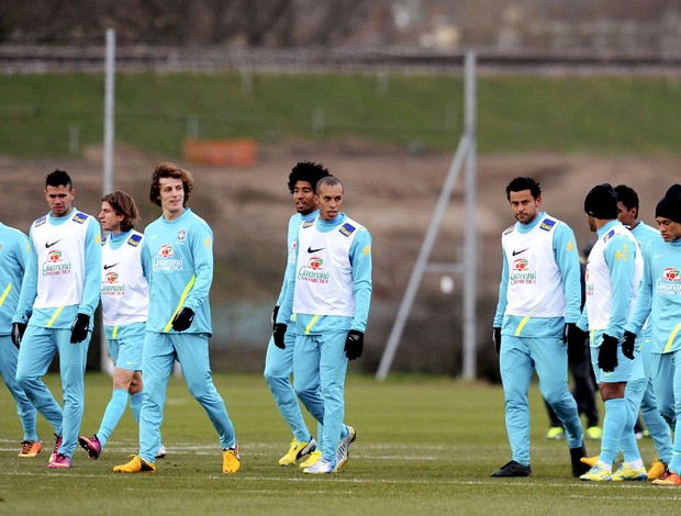 jogadores brasil treino (Foto: Agência AFP)