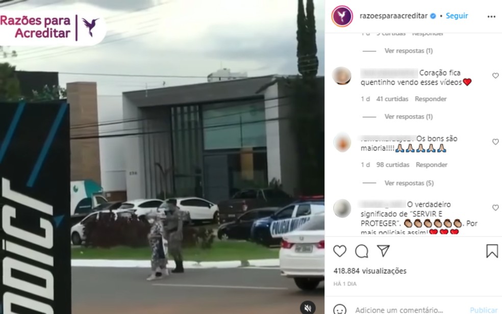 Imagem de PM ajudando idosos a atravessarem rua de Goiânia viralizou nas redes sociais  — Foto: Instagram/Reprodução