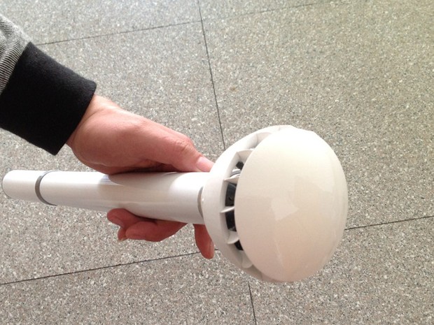 Air Umbrella é projeto de guarda-chuva que promete usar apenas ar para manter seu dono seco (Foto: Divulgação)