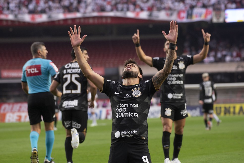 Tempo maior de preparação é arma para o Corinthians tentar derrubar tabu no Morumbi