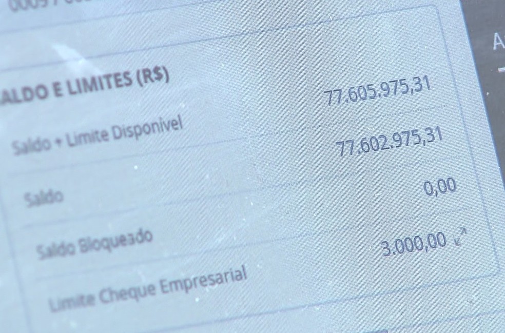 Banco depositou R$ 77,6 milhões por engano na conta de comerciante de Fazenda Rio Grande, no Paraná — Foto: Reprodução/RPC