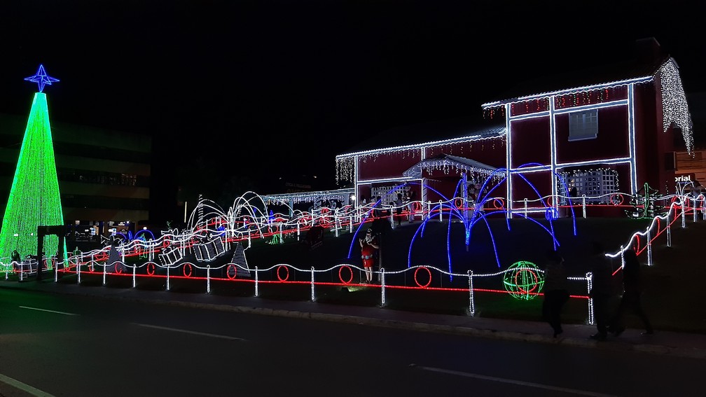Decoração de Natal em Ji-Paraná já está pronta — Foto: Junior Caju/Rede Amazônica