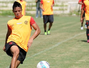 Nixon é convocado às pressas para reforçar o Flamengo em Florianópolis
