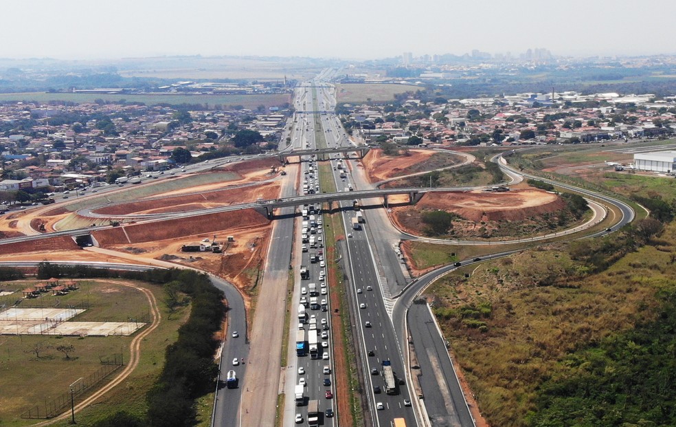 Alças de acesso à Rodovia D. Pedro I pelo Trevo dos Amarais — Foto: Rota das Bandeiras