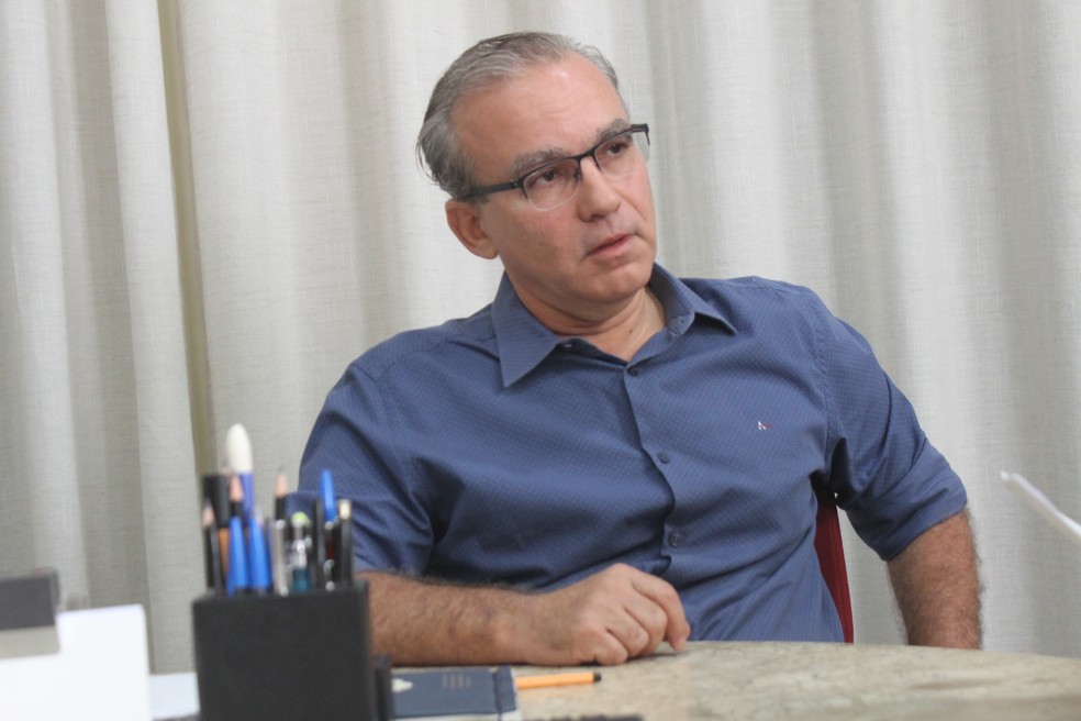 Prefeito de Teresina assina novo decreto reforçando isolamento e ...