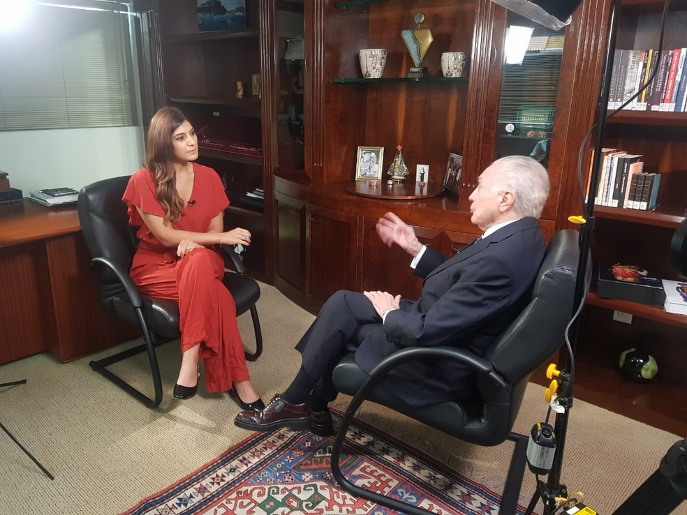 Andréia Sadi entrevista o ex-presidente Michel Temer para o programa Em Foco com Andréia Sadi — Foto: GloboNews