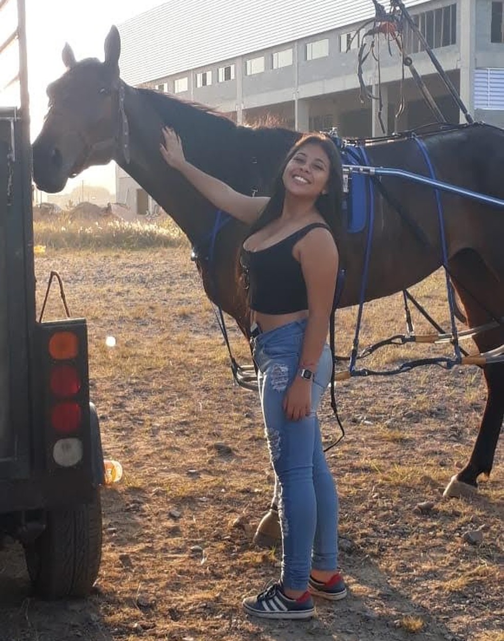 A estudante brasileira Mariana Sousa Bustamante, de 21 anos. — Foto: Acervo pessoal