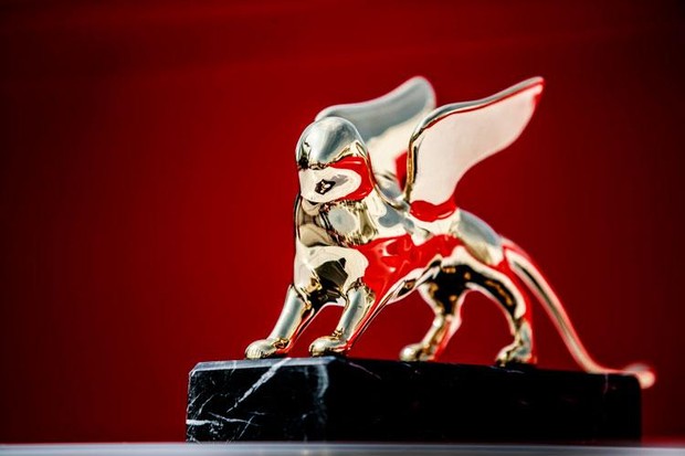 Artista latino-americana recebe Leão de Ouro na Bienal de Veneza 2022 (Foto: Reprodução/La Biennale.org)
