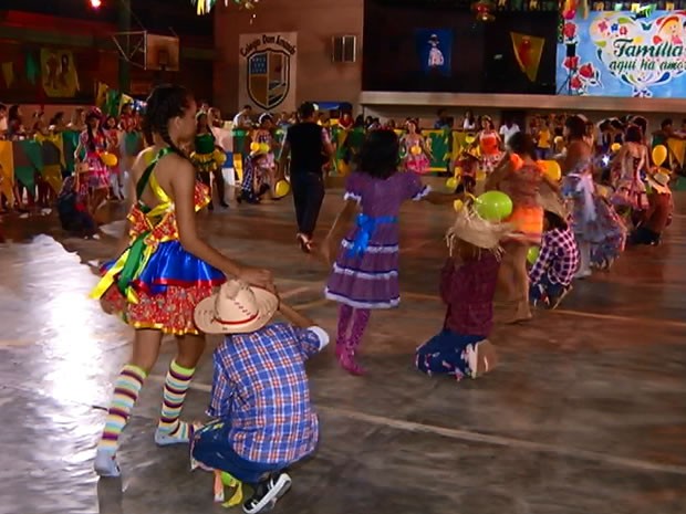 Portaria estabelece critérios para ensaios de danças e realização de festas juninas em Santarém