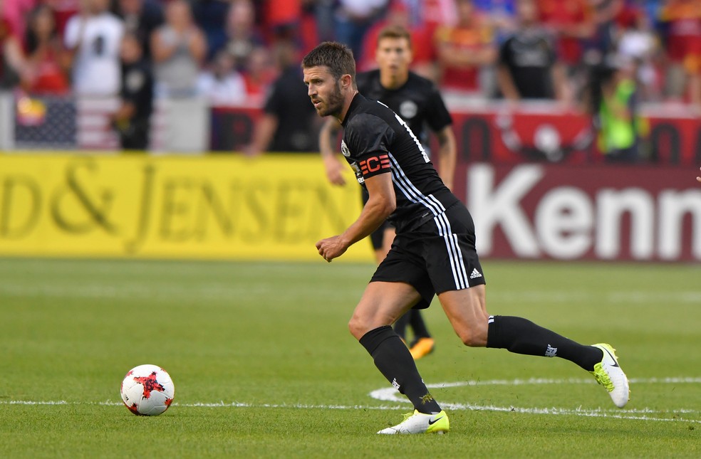 Carrick atuou na pré-temporada, mas não entrou em campo nos dois primeiros jogos oficiais (Foto: Gene Sweeney Jr/Getty Images)