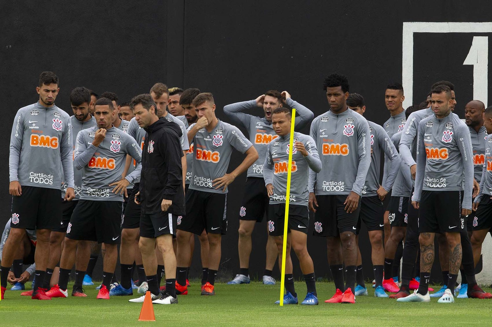 Com volta de Pedrinho, Corinthians tem 23 relacionados para decisão contra o Guaraní