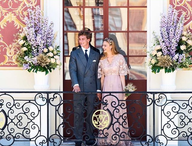 Beatrice e Pierre Casiraghi casamento real Monaco (Foto: Reprodução/Instagram)