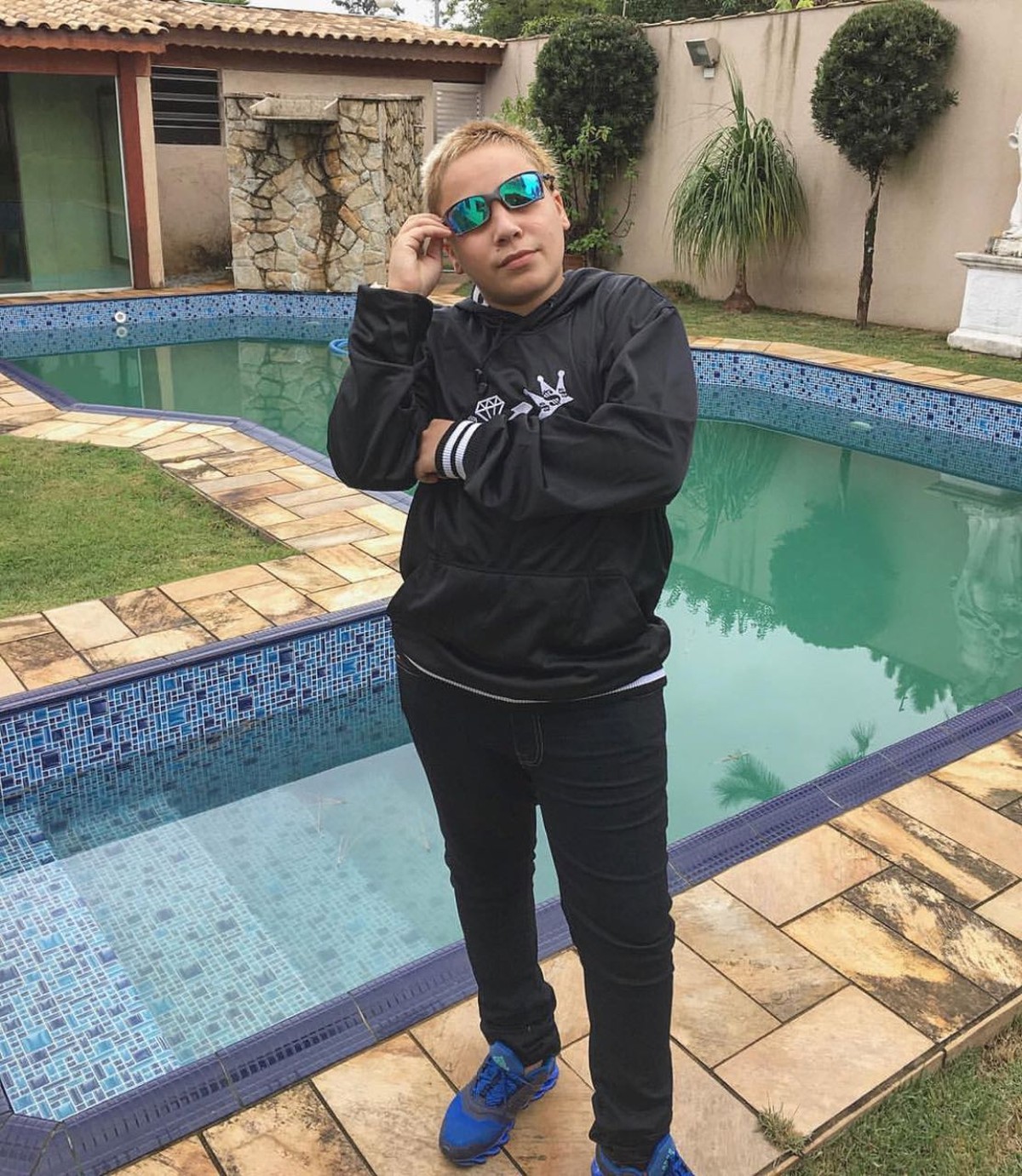 Internado Em Sp Mc Pikachu Tem Melhora No Estado De Saude Musica G1 Brota l em casa mc rafa 22 feat dj impostor. internado em sp mc pikachu tem melhora