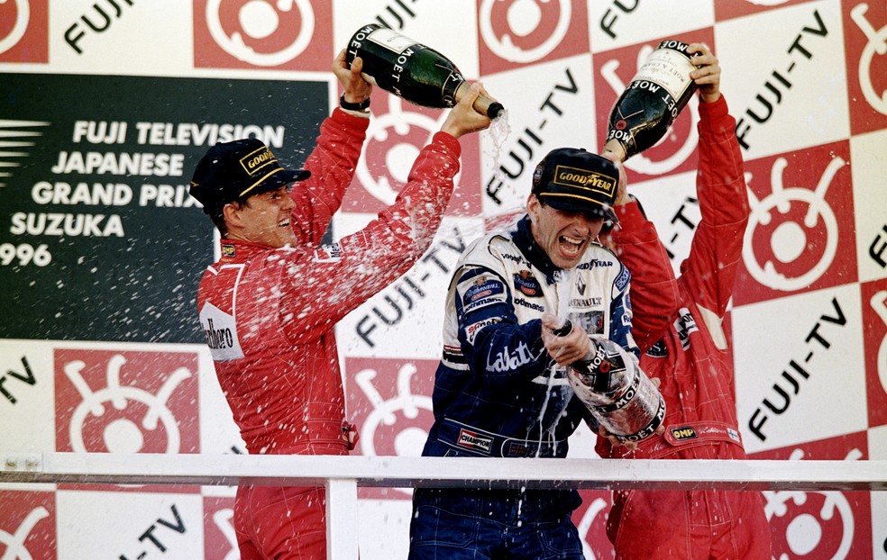 Hill comemora o título no GP do Japão de 1996 — Foto: Getty Images