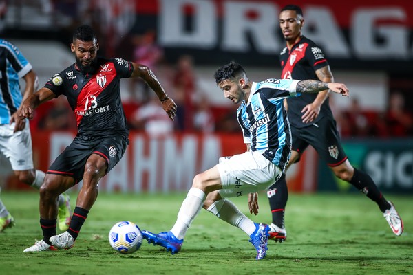 Vice de futebol diz que Grêmio vai crescer na dificuldade: Provar a nossa fortaleza