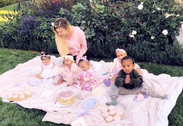 smashe de cake dos kardashian (Foto: Reprodução / Instagram)