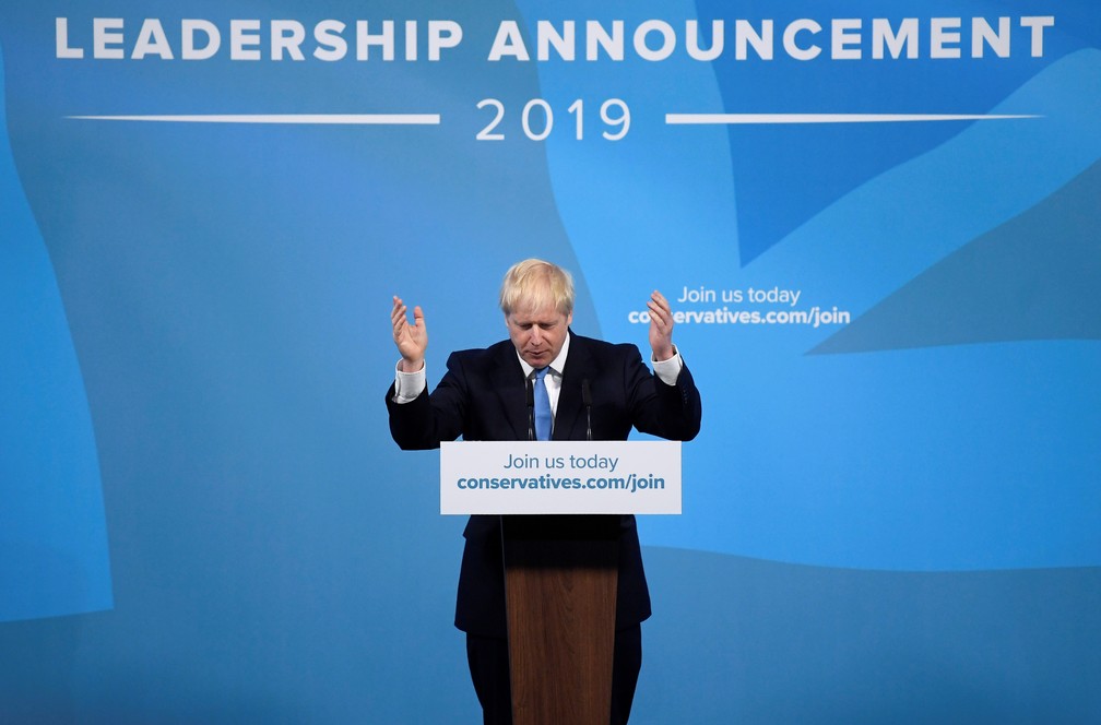 Boris Johnson durante seu discurso logo apÃ³s o anÃºncio de sua vitÃ³ria nas eleiÃ§Ãµes do Partido Conservador â€” Foto: Toby Melville
