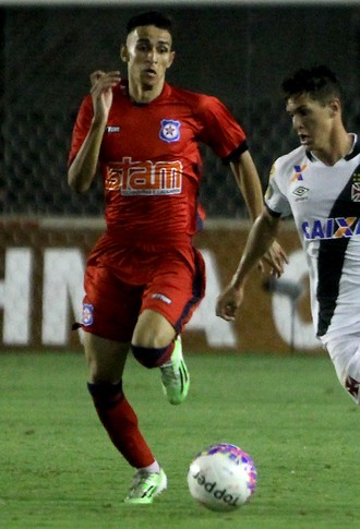 Friburguense empresta Maycon, de 19 anos, ao Cruzeiro até dezembro