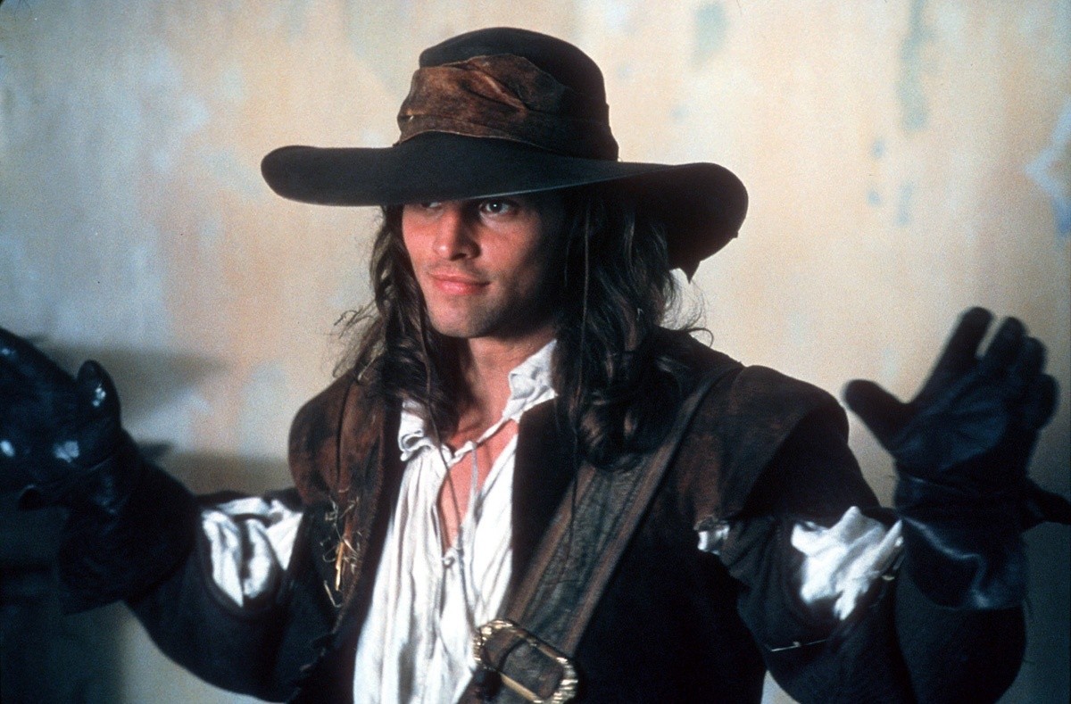 Justin Chambers interpretou D'Artagnan em "A vingança do mosqueteiro" (2001), de Peter Hyams — Foto: Reprodução