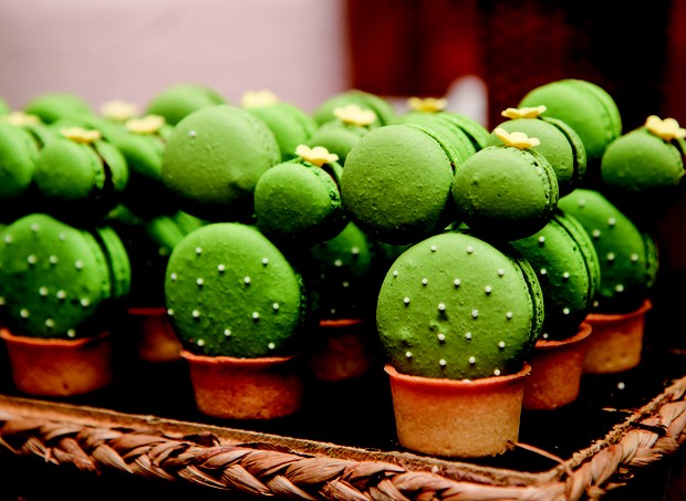 4. Macarons no formato da vegetação do sertão nordestino (Foto: Bruna Jacubovski)
