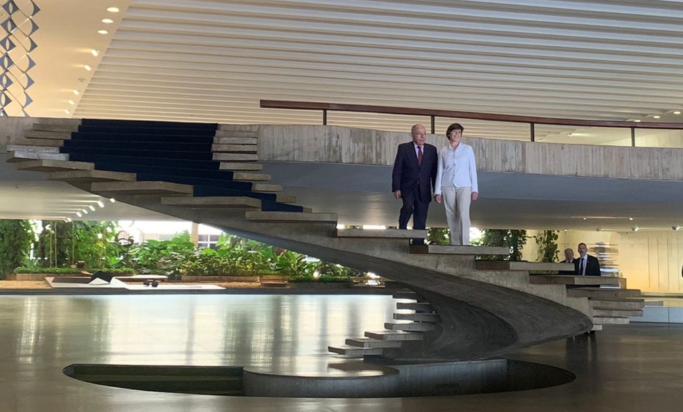 Chanceleres Mauro Vieira (Brasil) e Catherine Colonna (França) em reunião no Itamaraty — Foto: Geovana Melo/TV Globo