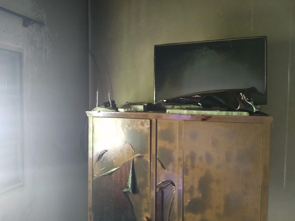 Incêndio em residência matou idosa em Junqueirópolis — Foto: Cedida