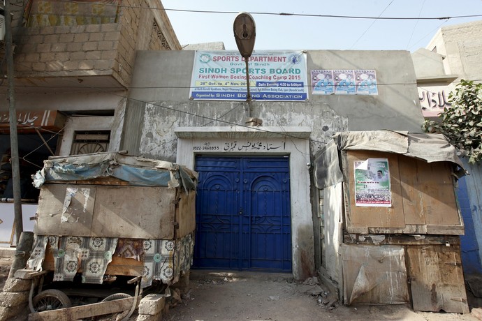 Boxe feminino, Karachi, Paquistão (Foto: Reuters)