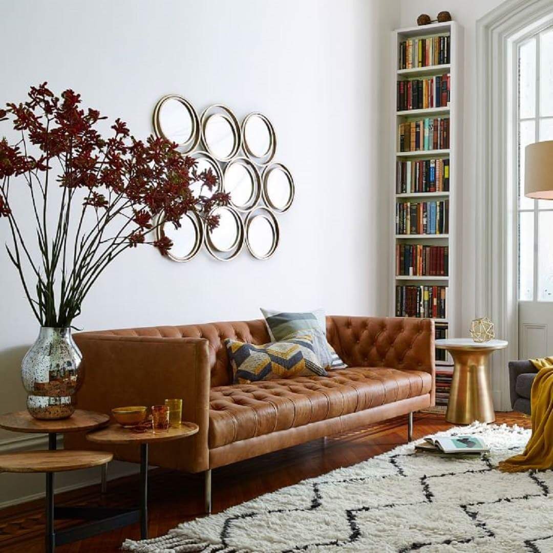 Sofá Chesterfield: 6 ideias para usar a peça ícone do design na decoração -  Casa Vogue | Ambientes