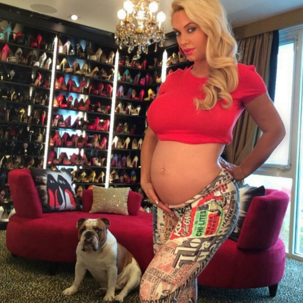 Os fãs de Coco Austin questionaram se ele estaria realmente grávida (Foto: Reprodução/Instagram)