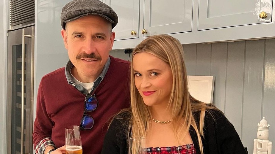 Reese Witherspoon e Jim Toth anunciam término