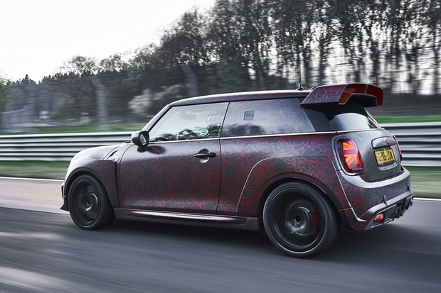 Mini John Cooper Works Gp Recorre A Mais De 300 Cv Para