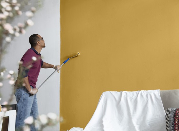 Programa Pintar o Bem visa ajudar pintores em situação de maior vulnerabilidade nesta quarentena (Foto: Divulgação)