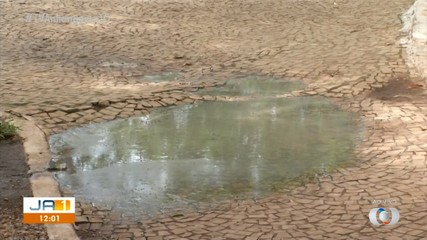 Telespectadores reclamam da situação dos banheiros na Praia da Graciosa