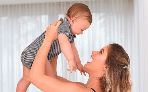 Gravida Do Segundo Filho De Gusttavo Lima Andressa Suita Diz Ele Quer Mais Quer A Casa Cheia Revista Glamour Celebridades
