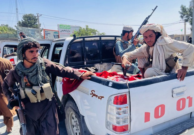 Talibã (Foto: Haroon Sabawoon/Anadolu Agency via Getty Images)